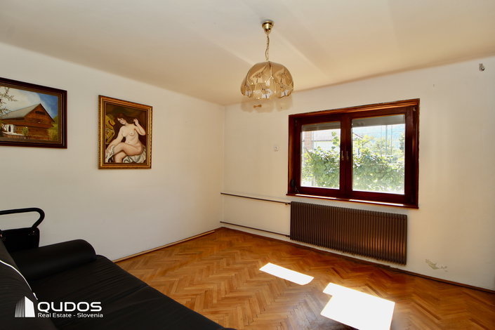 Lokacija: Ljubljana okolica, Dol pri Ljubljani, Dolsko