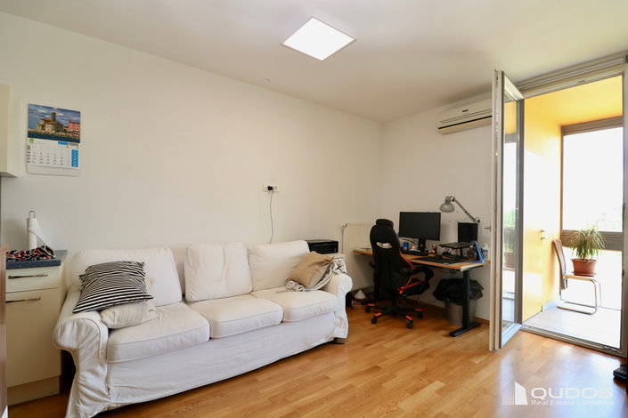 Lokacija: Ljubljana mesto, Šiška, Podutik