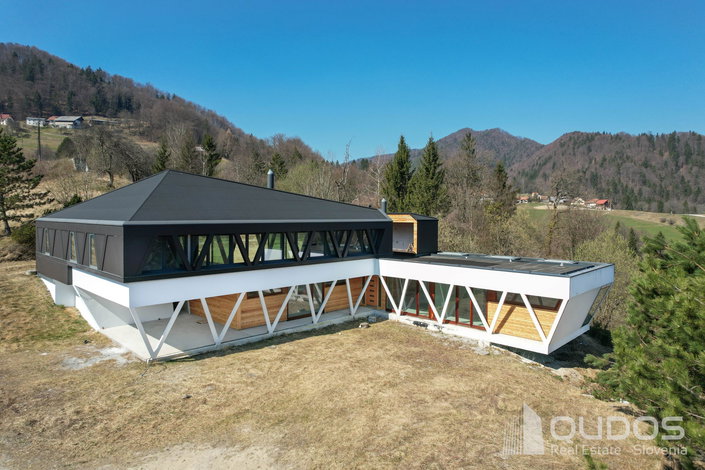 Location: Zasavska, Zagorje ob Savi, Izlake