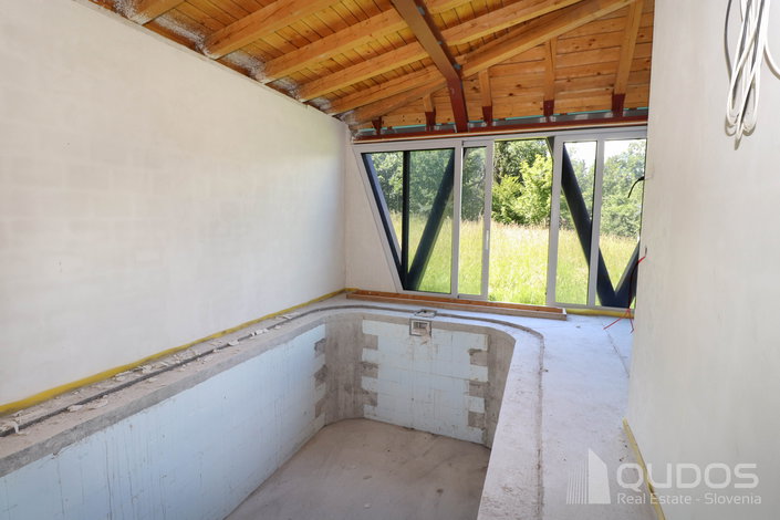 Location: Zasavska, Zagorje ob Savi, Izlake