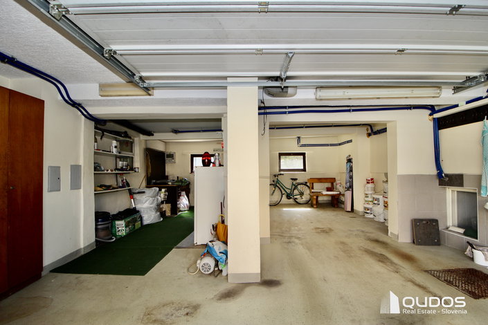 Lokacija: Ljubljana okolica, Dol pri Ljubljani, Dolsko