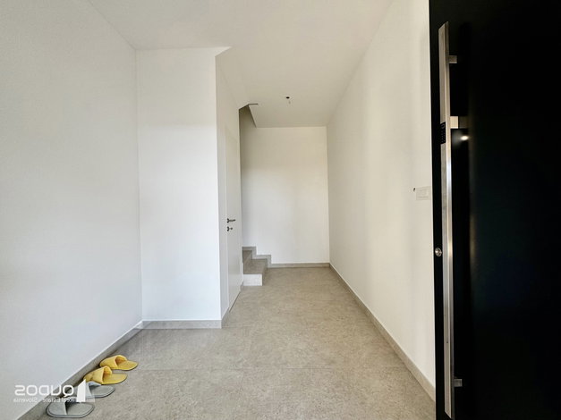 Lokacija: Ljubljana mesto, Bežigrad, Črnuče