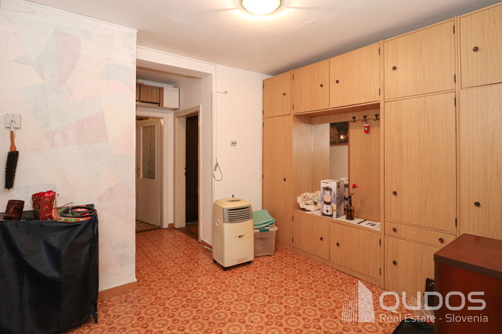 Location: Zasavska, Hrastnik, Dol pri Hrastniku