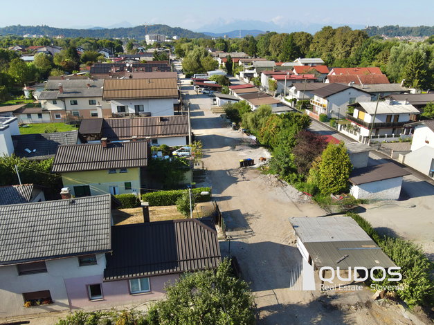 Lokacija: Ljubljana mesto, Vič-Rudnik, Trnovo