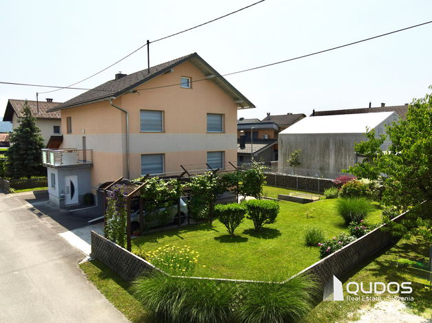 Lokacija: Ljubljana mesto, Moste-Polje, Sp. Zadobrova