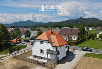 Lokacija: Gorenjska, Kranj, Zgornje Bitnje