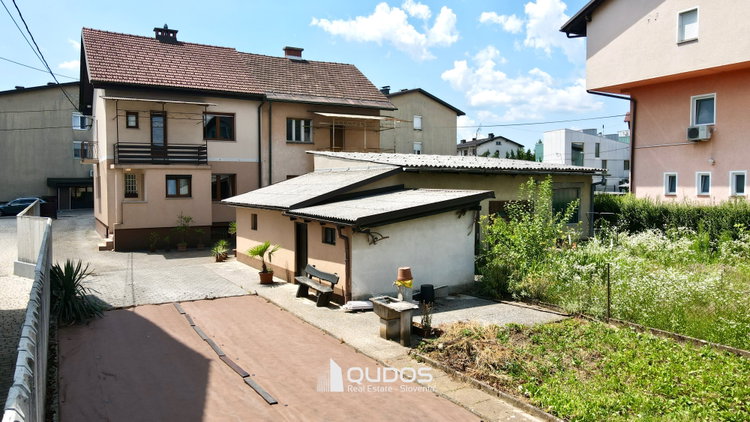 Lokacija: Ljubljana mesto, Moste-Polje, Nove Jarše