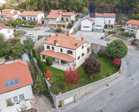 Location: Obalno - kraška, Sežana