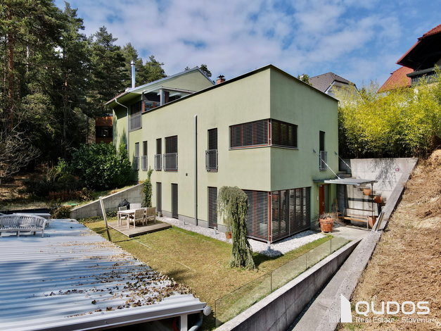 Lokacija: Gorenjska, Kranj, Mlaka pri Kranju
