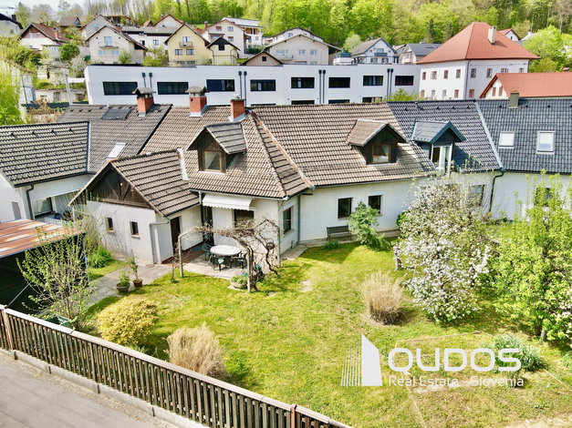 Lokacija: Ljubljana okolica, Grosuplje