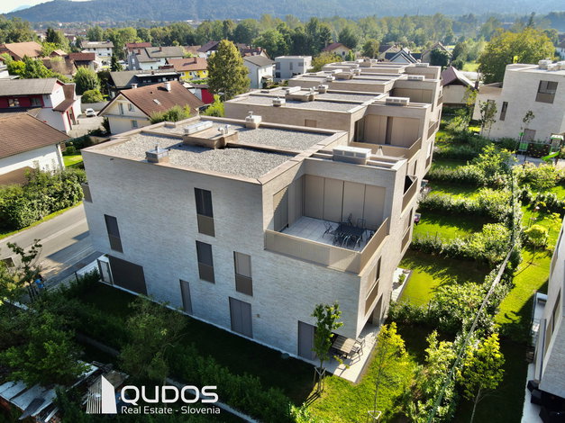 Lokacija: Ljubljana mesto, Šiška, Tacen