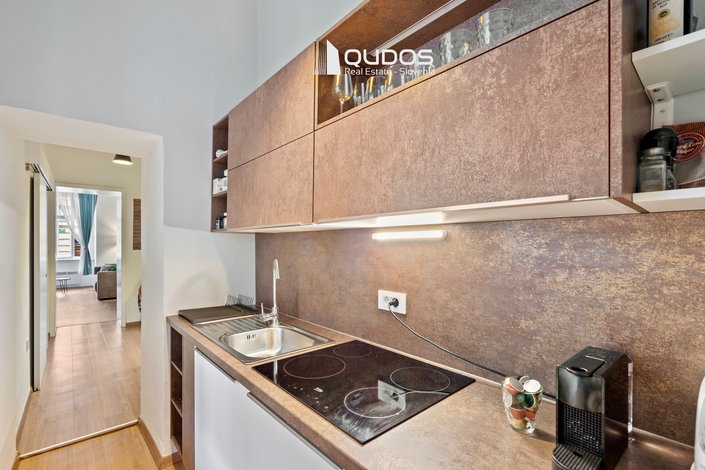 Lokacija: Ljubljana mesto, Center, Stara Ljubljana