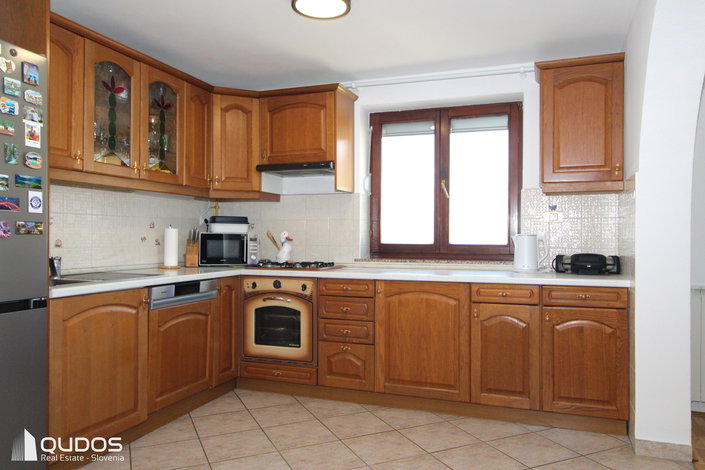 Lokacija: Obalno - kraška, Izola, Malija