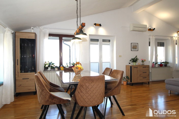 Lokacija: Obalno - kraška, Izola, Malija