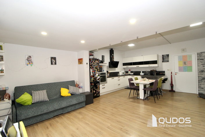 Lokacija: Ljubljana okolica, Medvode, Medvode