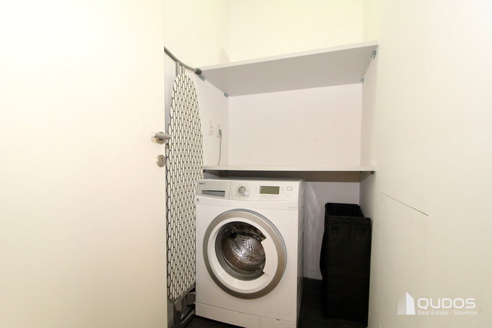 Lokacija: Ljubljana mesto, Center, Center