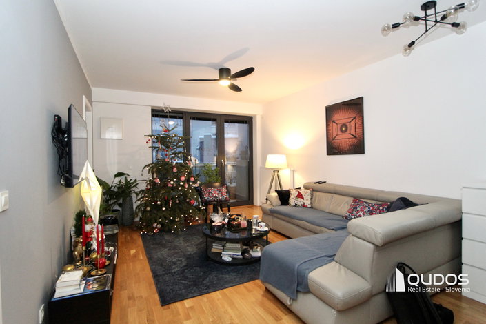 Lokacija: Ljubljana mesto, Bežigrad, Zupančičeva jama