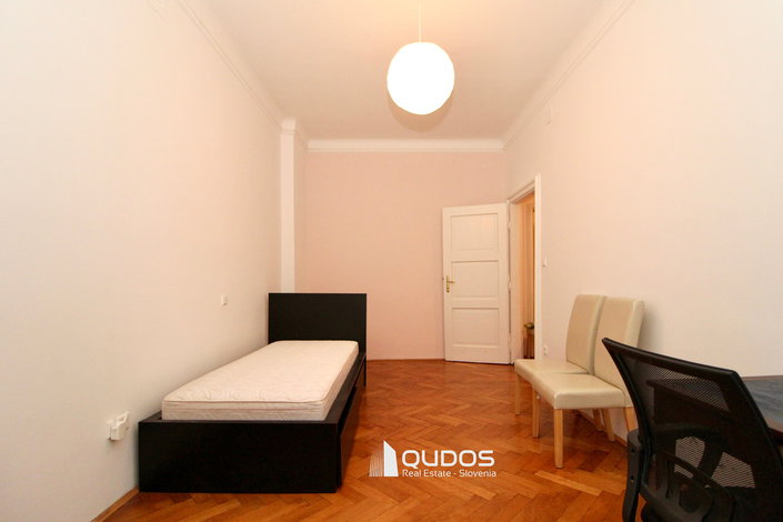 Lokacija: Ljubljana mesto, Center, Center