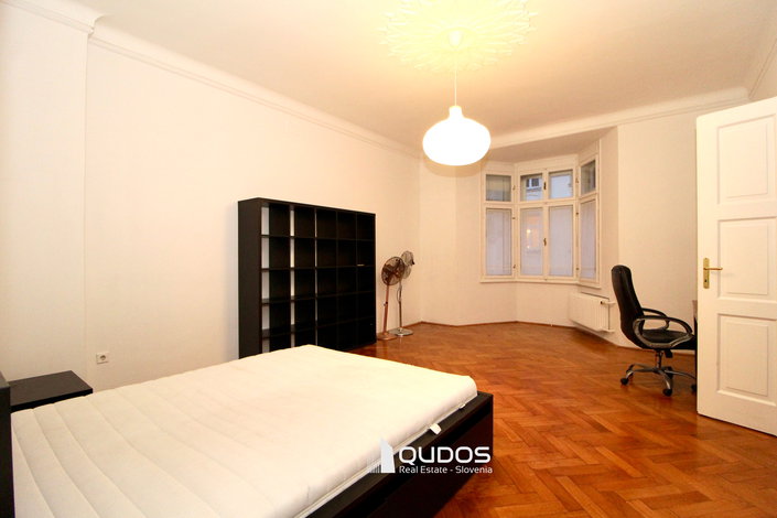 Lokacija: Ljubljana mesto, Center, Center