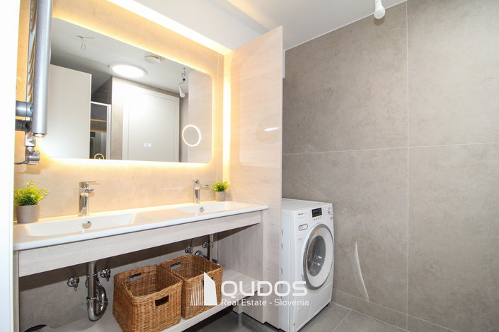 Lokacija: Ljubljana okolica, Kamnik, Kamnik