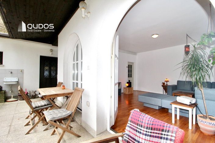 Lokacija: Ljubljana mesto, Šiška, Sp. Šiška