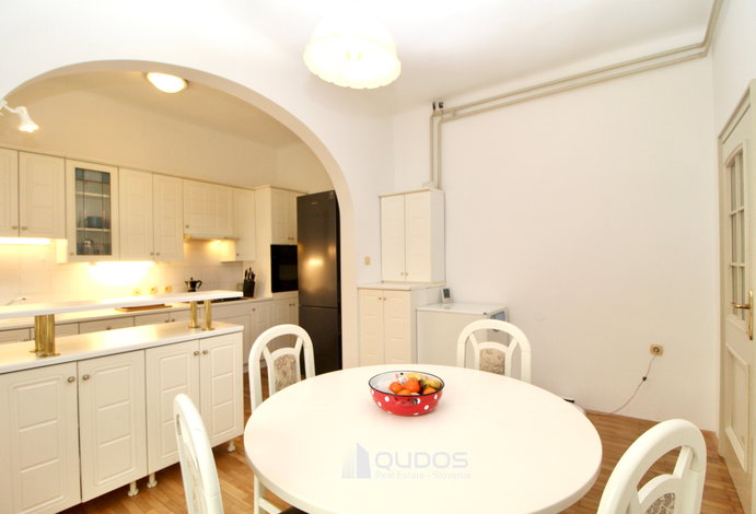 Lokacija: Ljubljana mesto, Šiška, Sp. Šiška