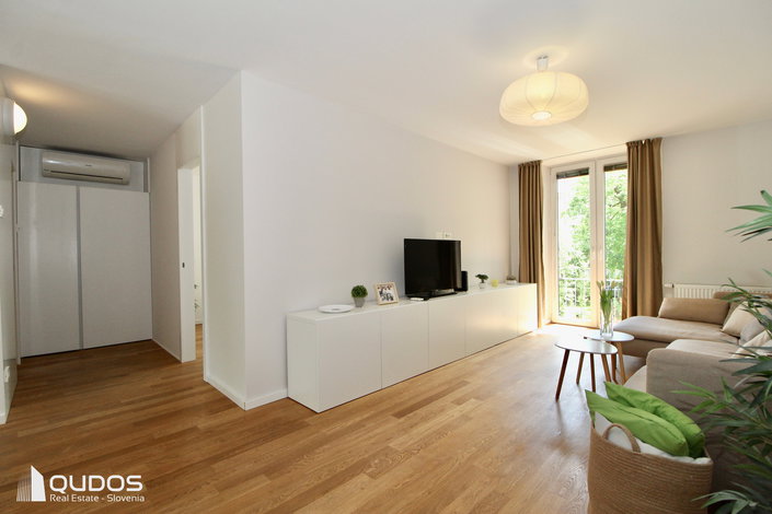 Location: Ljubljana mesto, Center, Tabor