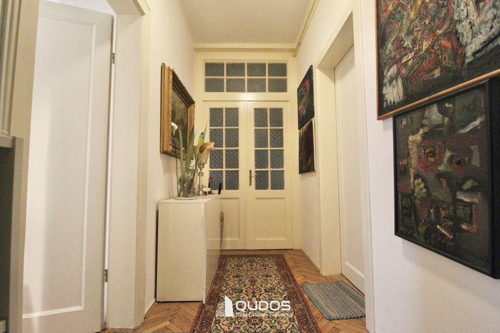 Lokacija: Ljubljana mesto, Center, Center