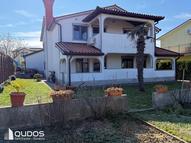 Lokacija: Obalno - kraška, Izola, Malija