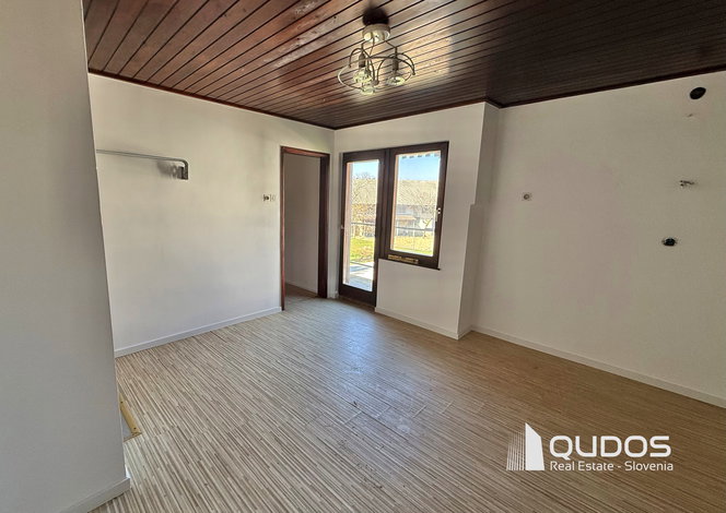 Lokacija: Ljubljana okolica, Moravče, Straža pri Moravčah