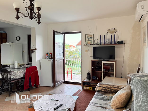 Lokacija: Hrvaška, Šibensko-kninska županija, Šibenik-okolica, Zaton