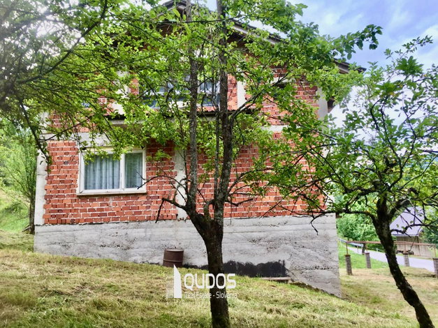 Lokacija: Jugovzhodna Slovenija, Loški Potok, Podplanina