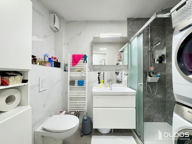 Lokacija: Ljubljana mesto, Šiška, Šiška