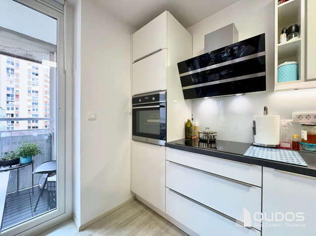 Lokacija: Ljubljana mesto, Šiška, Šiška