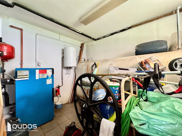 Lokacija: Ljubljana mesto, Moste-Polje, Zg. Kašelj