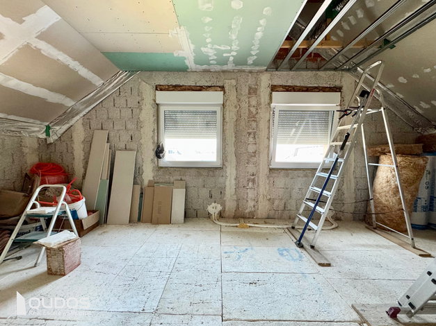 Lokacija: Ljubljana mesto, Moste-Polje, Zg. Kašelj