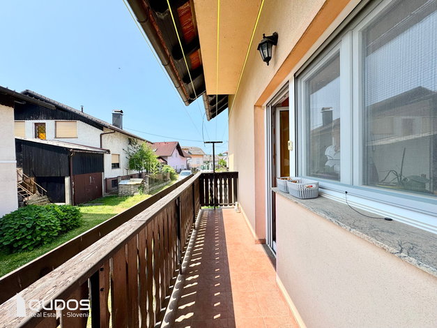 Lokacija: Ljubljana mesto, Moste-Polje, Zg. Kašelj