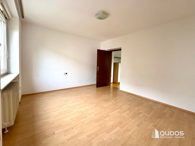 Lokacija: Ljubljana mesto, Bežigrad, Bežigrad