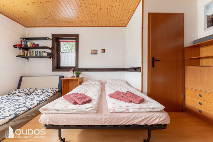 Lokacija: Notranjsko - kraška, Bloke, Nova vas