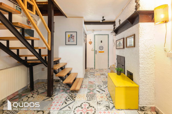 Lokacija: Notranjsko - kraška, Bloke, Nova vas