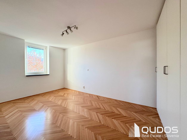 Lokacija: Ljubljana mesto, Center, Center