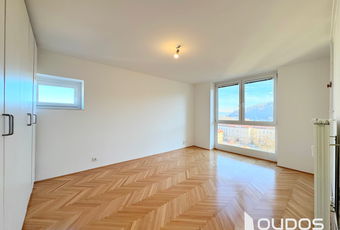 Lokacija: Ljubljana mesto, Center, Center