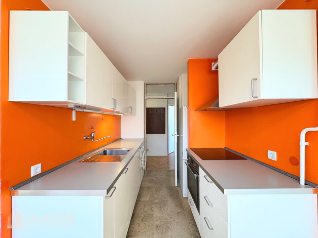 Lokacija: Ljubljana mesto, Center, Center