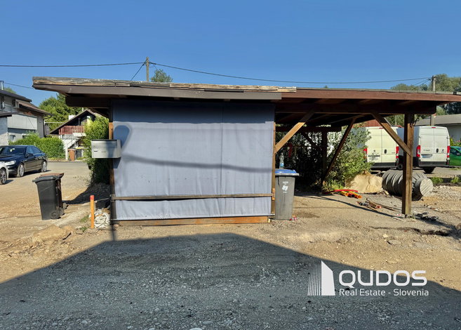 Lokacija: Ljubljana mesto, Vič-Rudnik, Trnovo