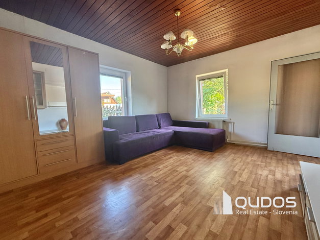 Lokacija: Ljubljana mesto, Vič-Rudnik, Trnovo