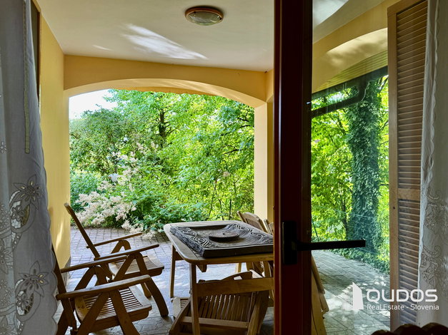 Lokacija: Ljubljana okolica, Mengeš, Mengeš