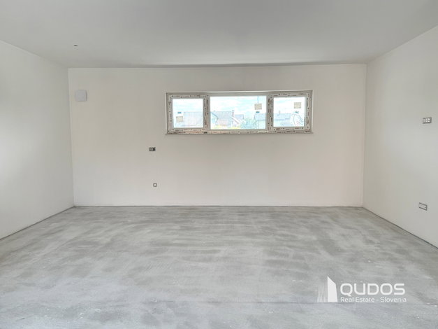 Lokacija: Gorenjska, Kranj, Zgornje Bitnje