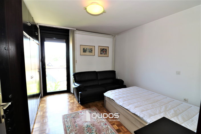 Lokacija: Ljubljana mesto, Bežigrad, Bežigrad