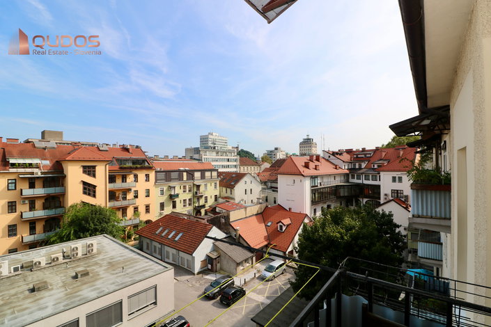 Lokacija: Ljubljana mesto, Center, Center