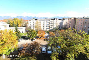 Lokacija: Gorenjska, Kranj, Zlato polje